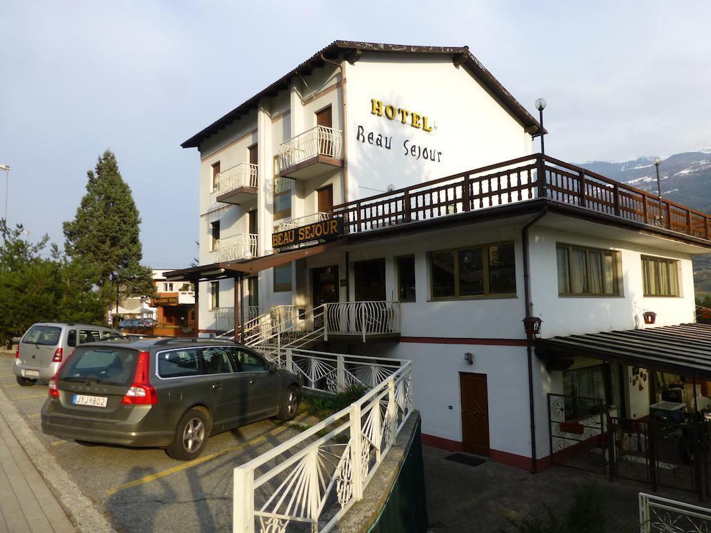 Hotel Beau Sejour Giampietro Andrea Sarre Exterior foto